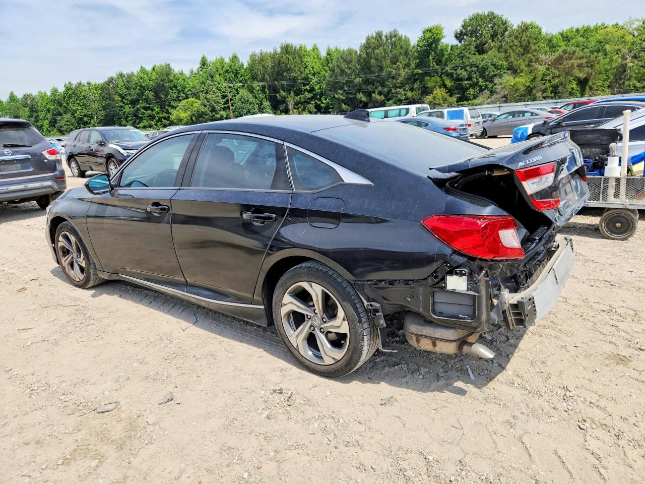 2018 HONDA ACCORD EX photo 4