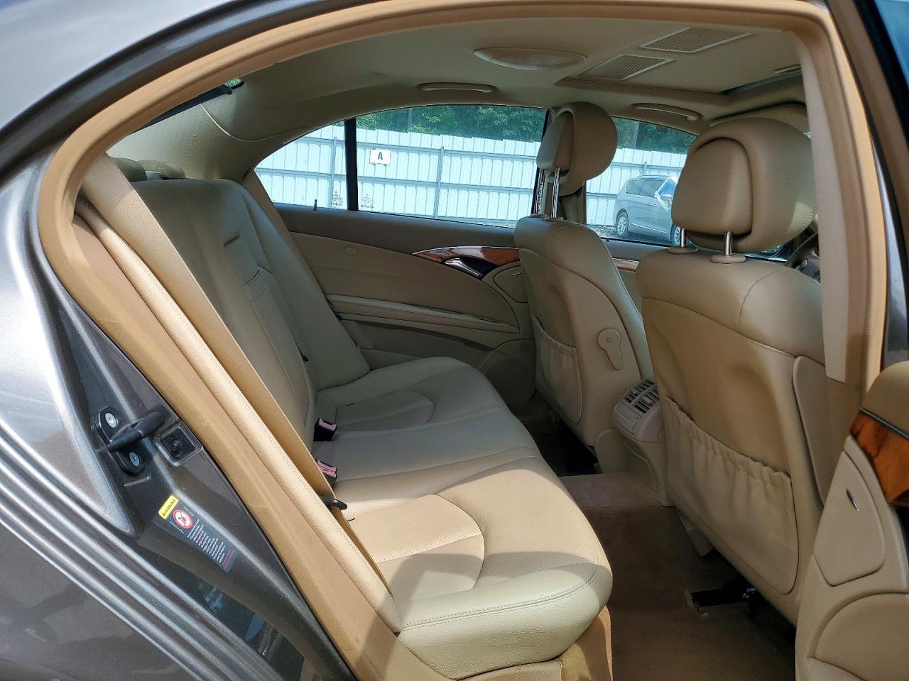 2008 MERCEDES-BENZ E 350 photo 28
