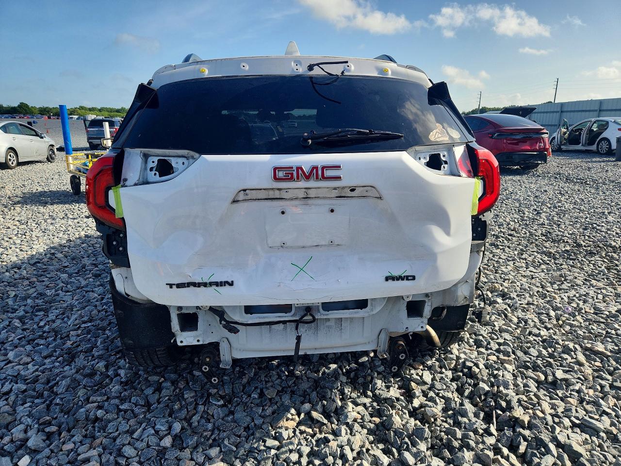 2019 GMC TERRAIN SLE photo 16