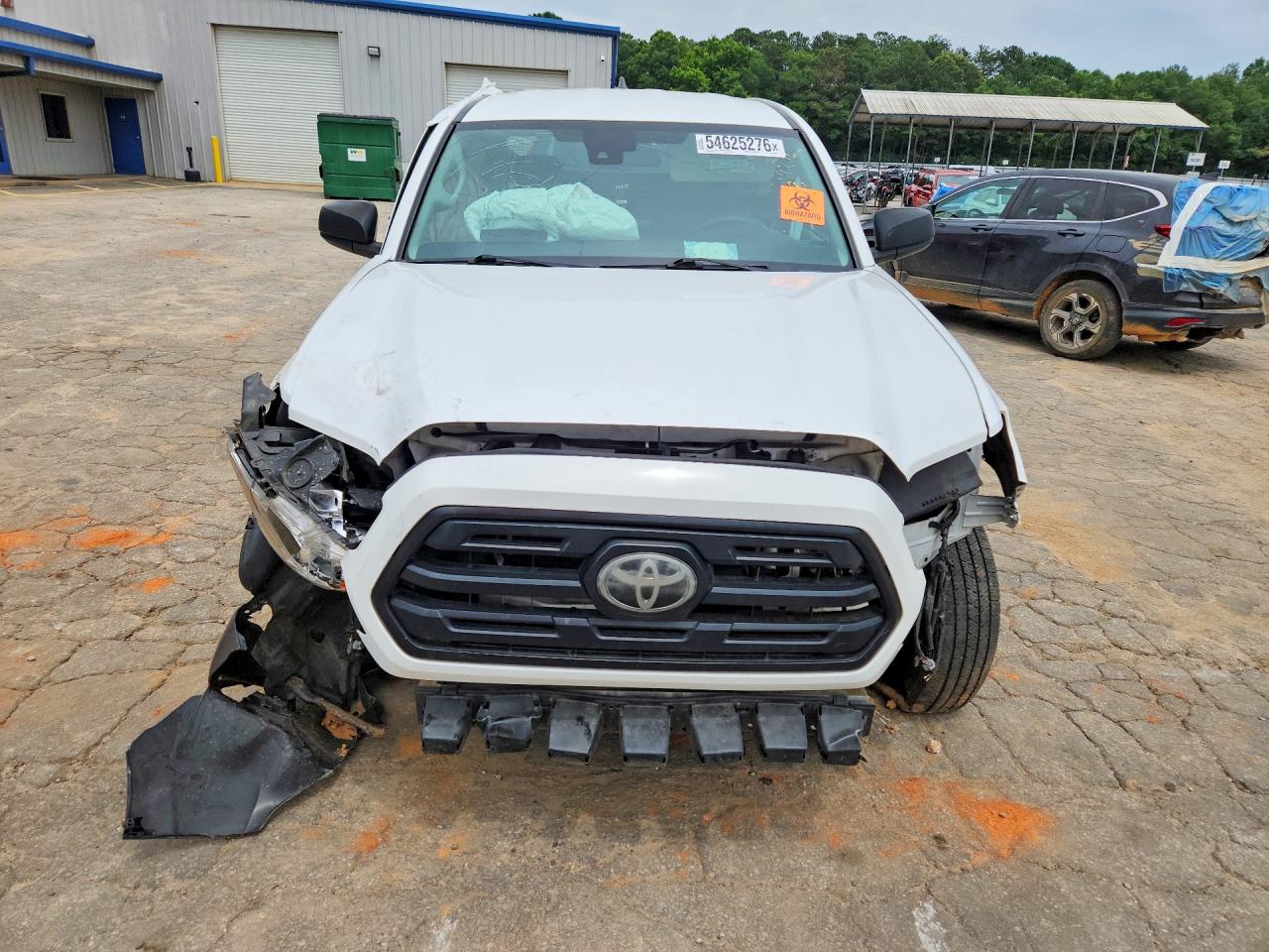 2019 TOYOTA TACOMA SR photo 9
