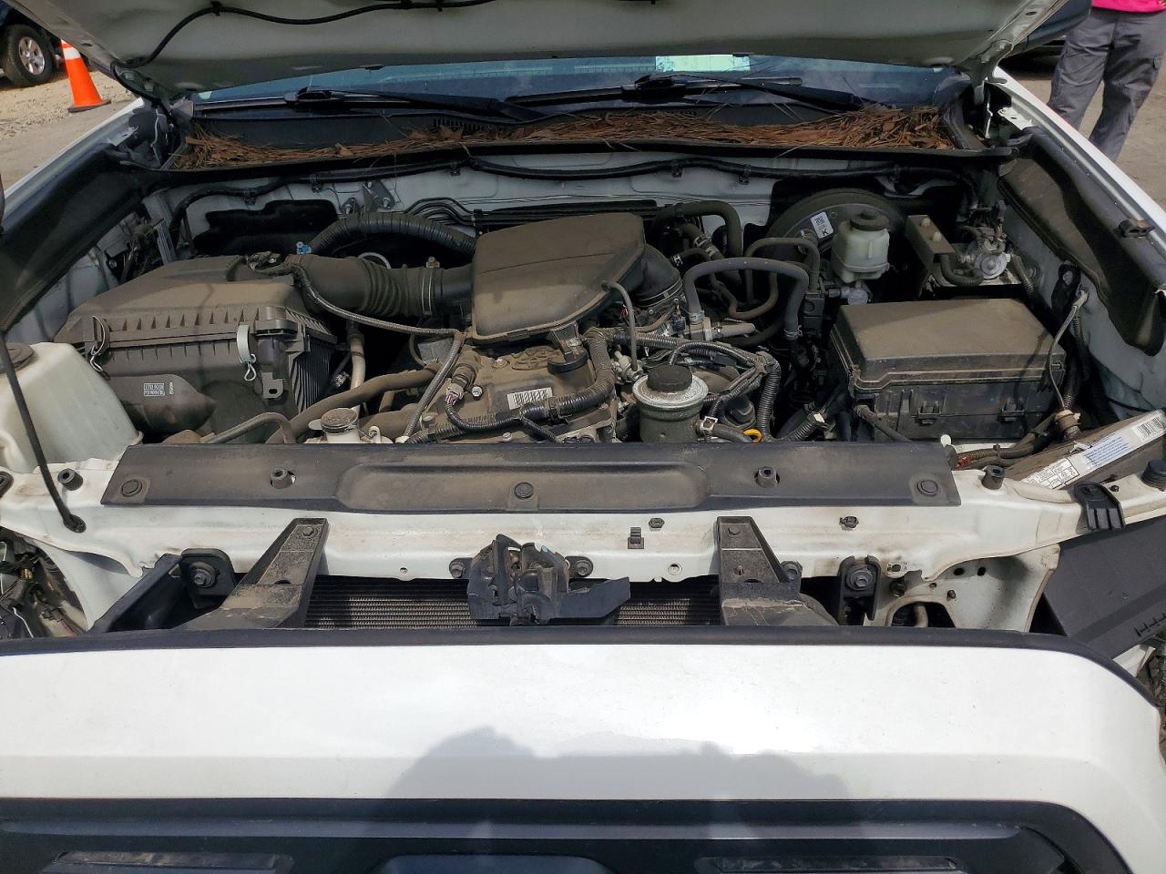 2019 TOYOTA TACOMA SR photo 21
