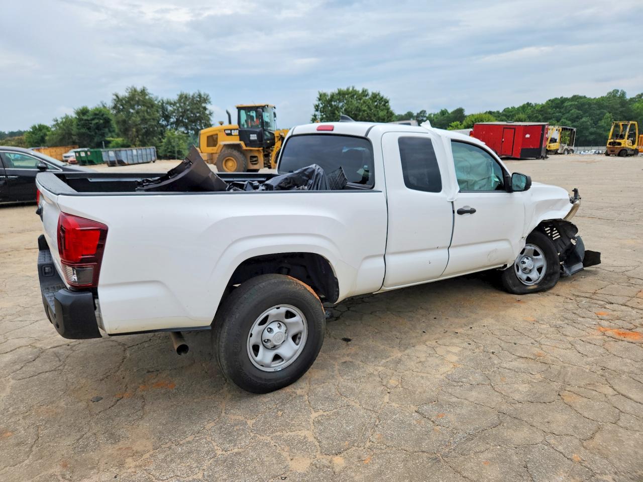 2019 TOYOTA TACOMA SR photo 5