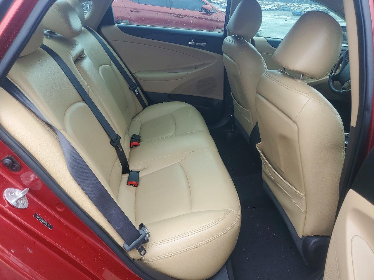 2013 HYUNDAI SONATA GLS photo 19