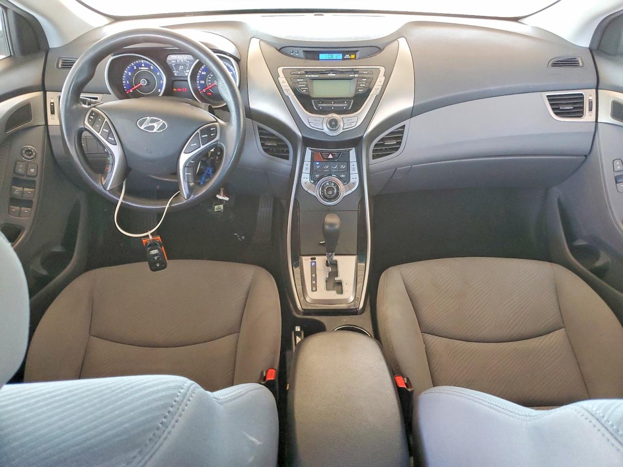 2013 HYUNDAI ELANTRA GLS photo 15