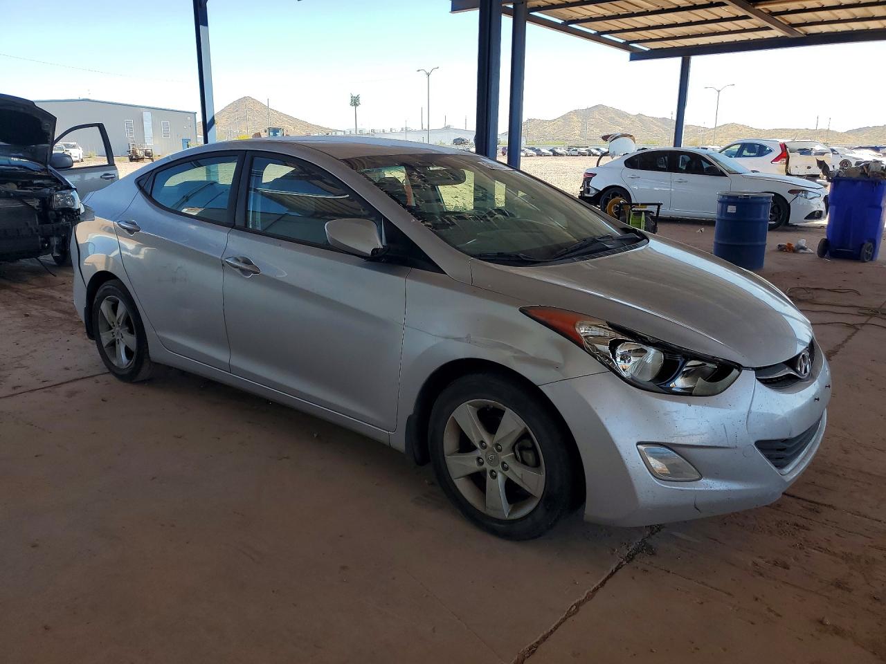 2013 HYUNDAI ELANTRA GLS photo 7