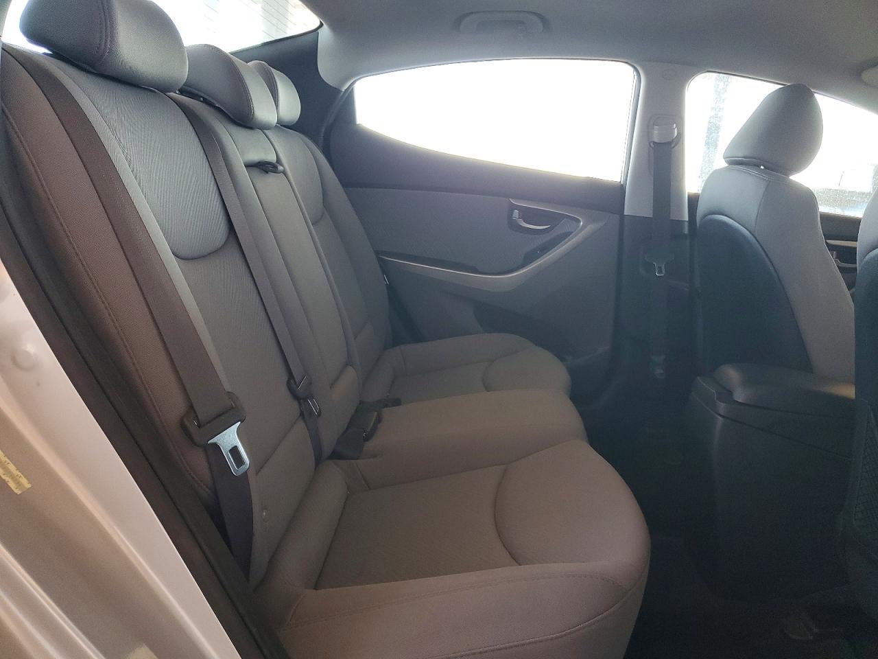 2013 HYUNDAI ELANTRA GLS photo 19