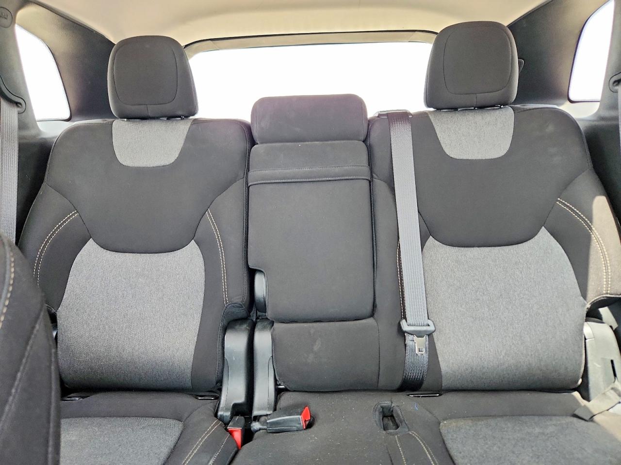 2018 JEEP CHEROKEE LATITUDE photo 19