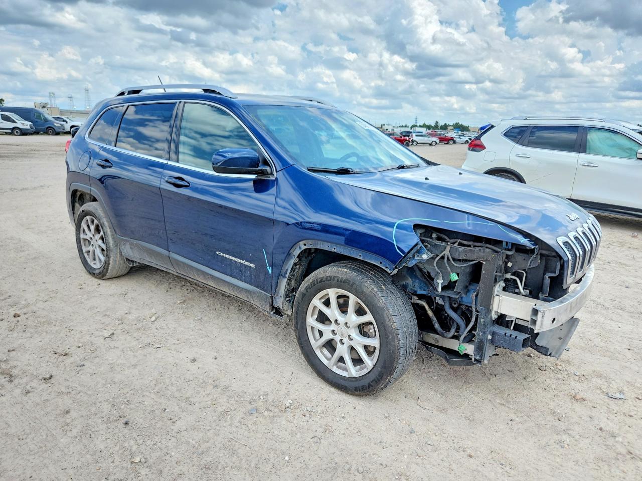 2018 JEEP CHEROKEE LATITUDE photo 7