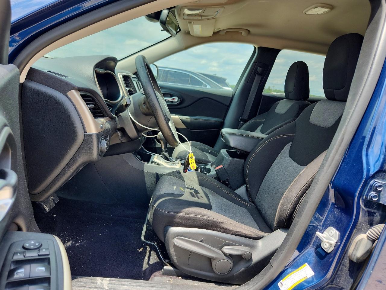 2018 JEEP CHEROKEE LATITUDE photo 13