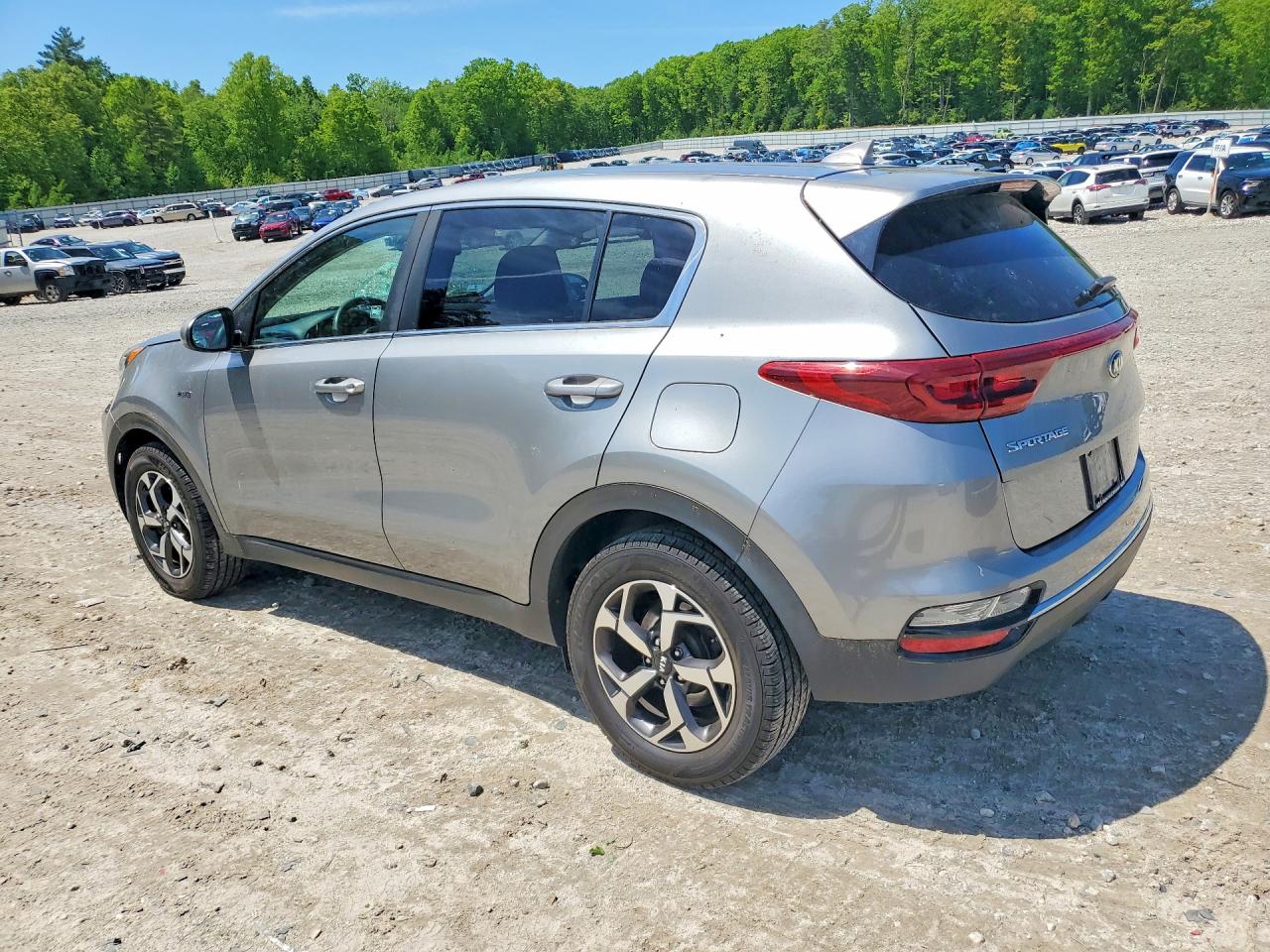 2020 KIA SPORTAGE LX photo 3