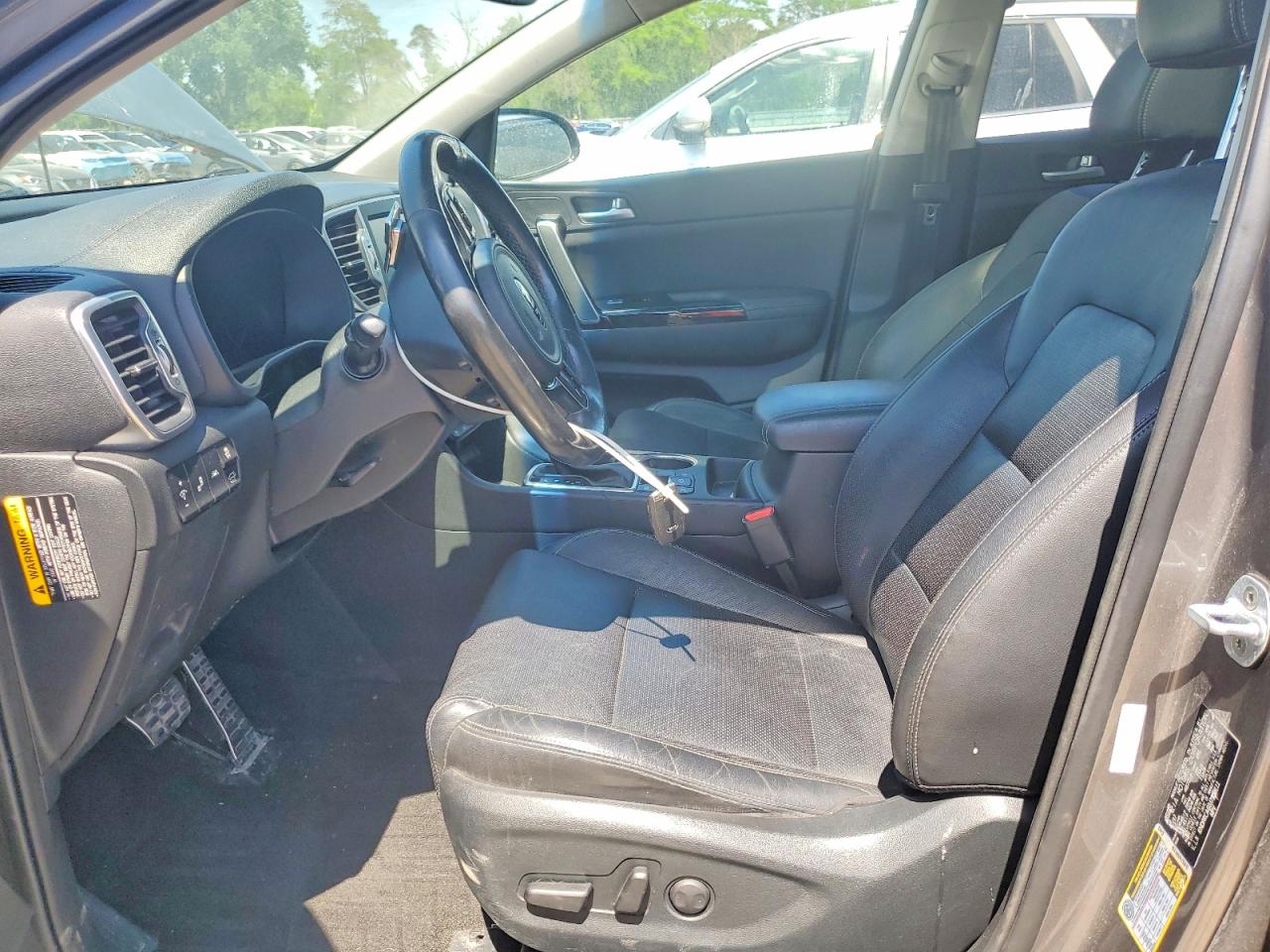 2018 KIA SPORTAGE SX photo 13