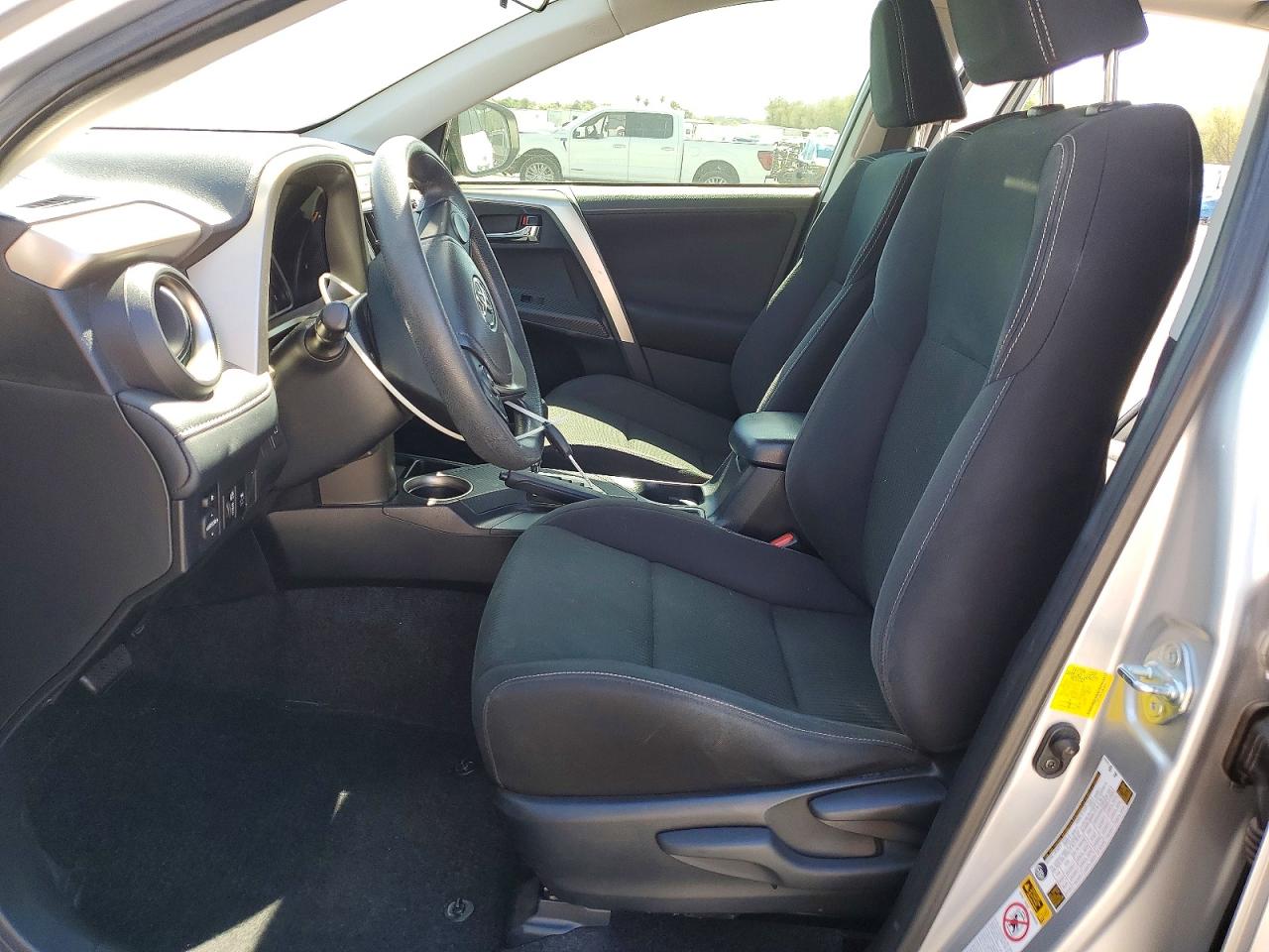 2015 TOYOTA RAV4 XLE photo 19