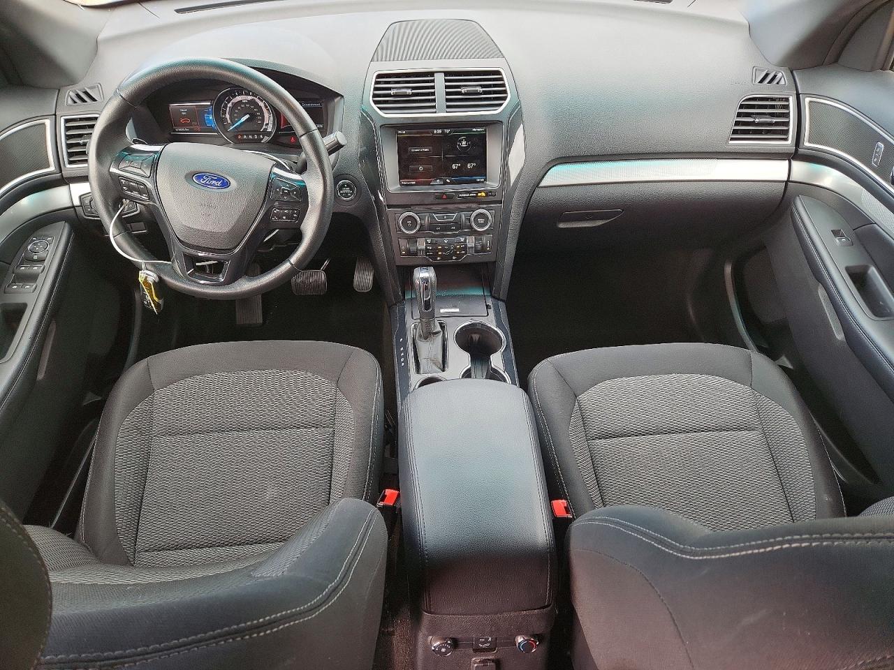 2016 FORD EXPLORER XLT photo 22