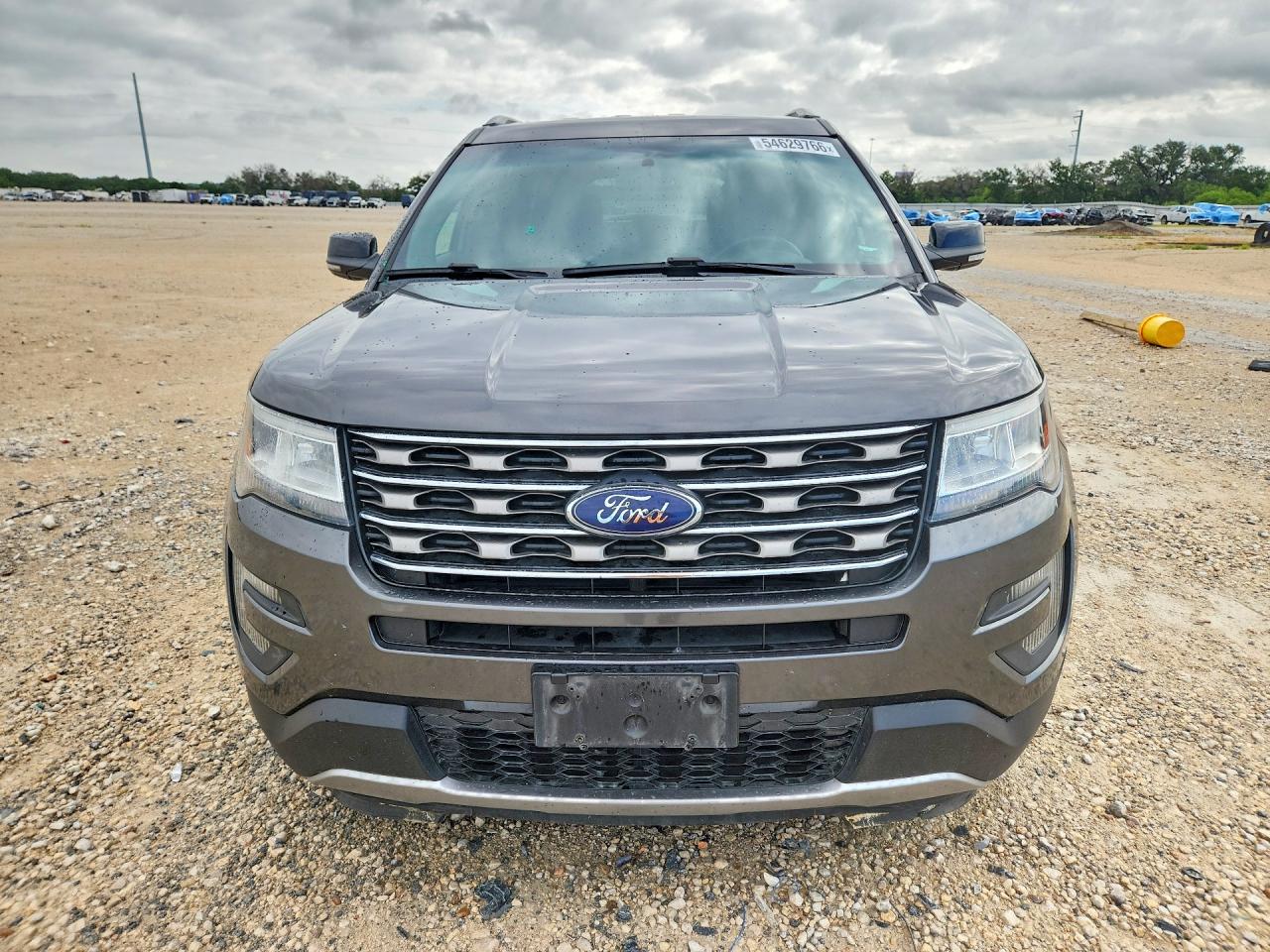 2016 FORD EXPLORER XLT photo 13