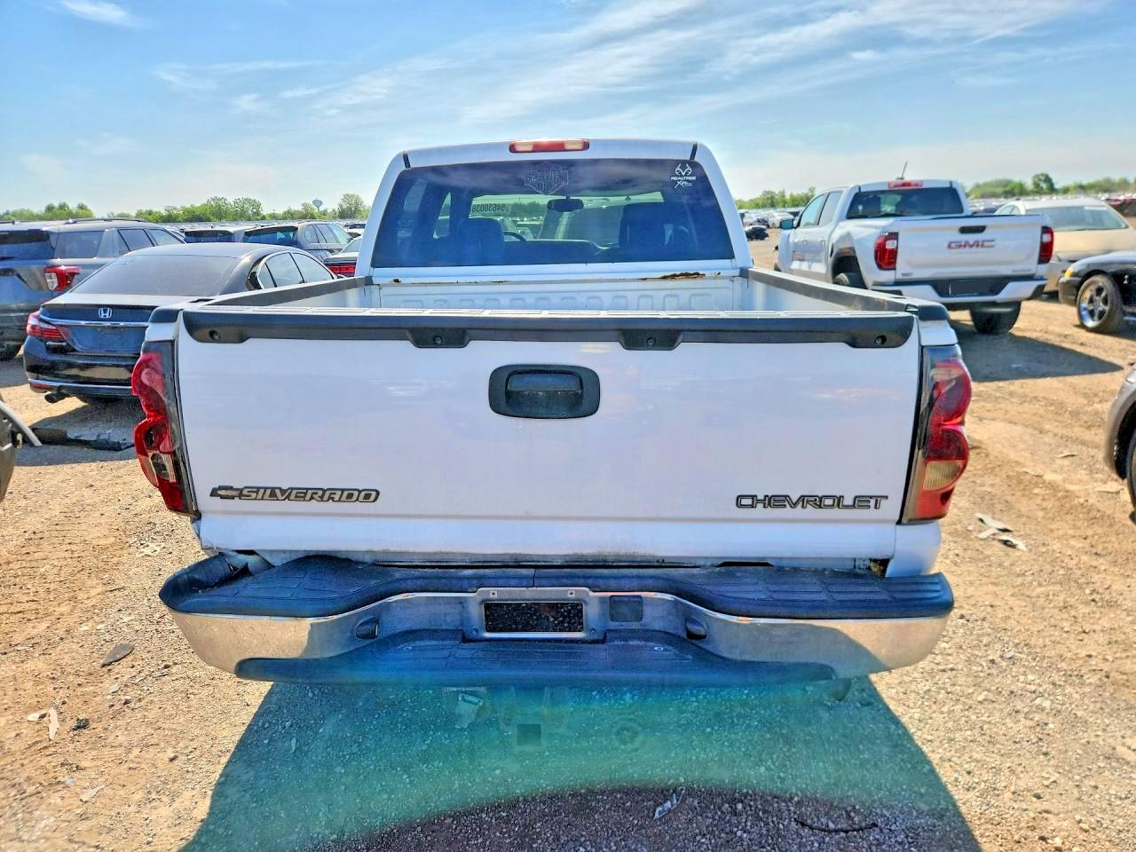 2005 CHEVROLET SILVERADO K1500 photo 16