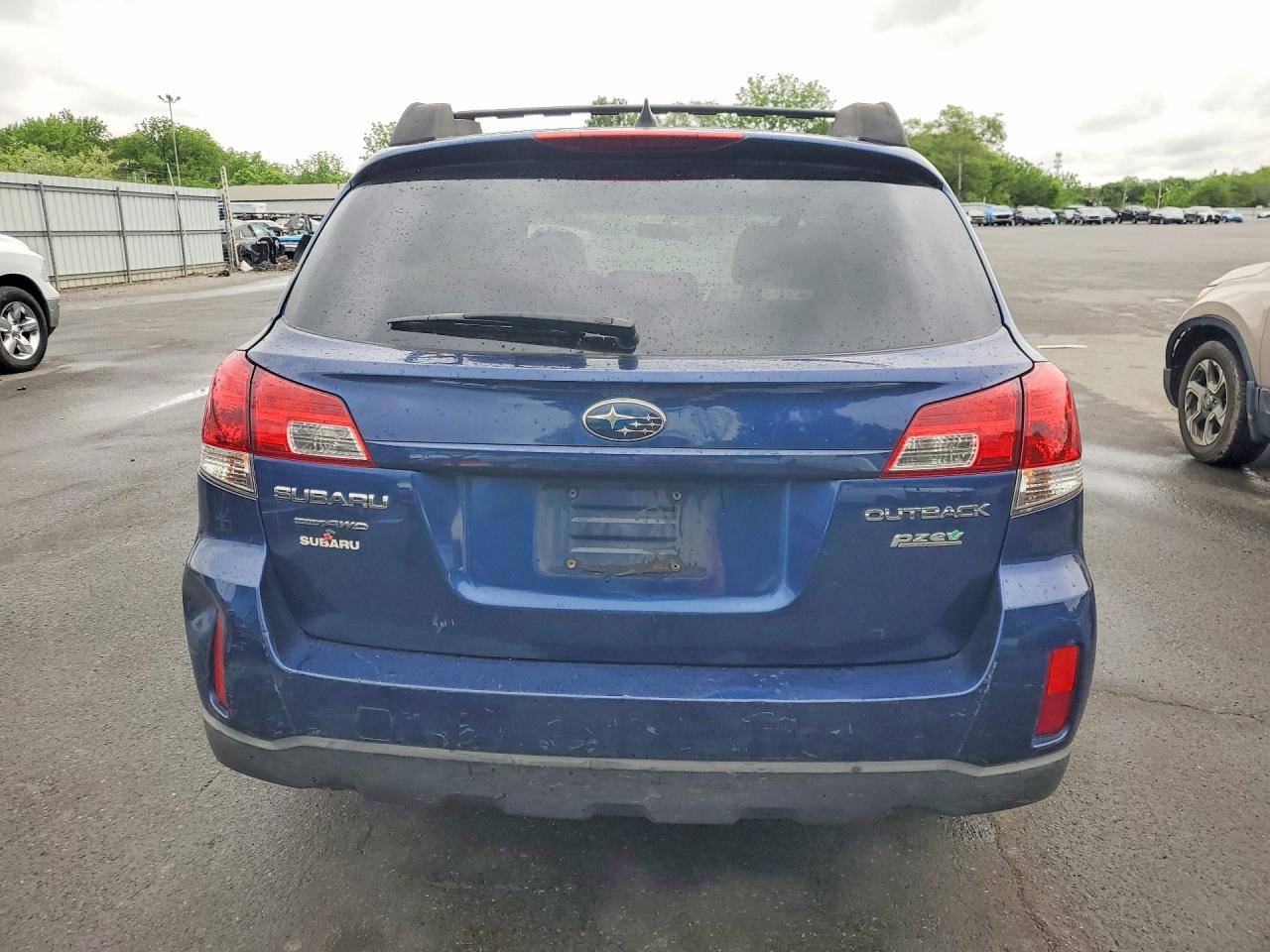 2011 SUBARU OUTBACK 2.5I LIMITED photo 11