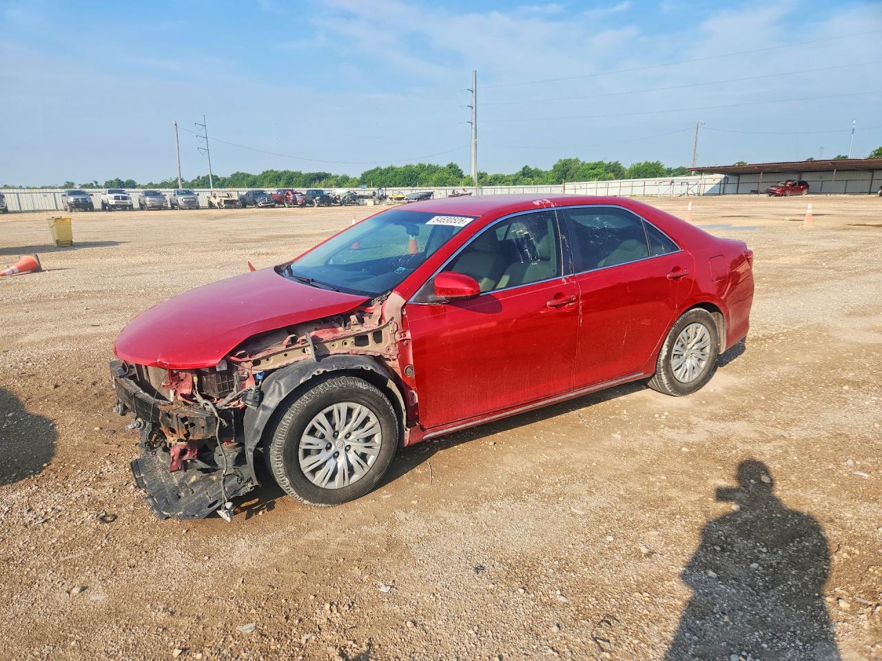 2014 TOYOTA CAMRY