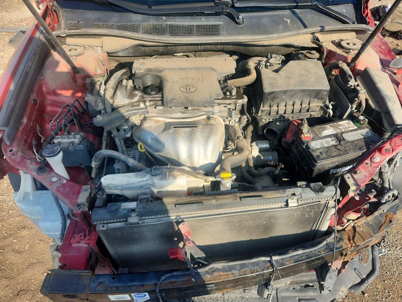 2014 TOYOTA CAMRY LE photo 21