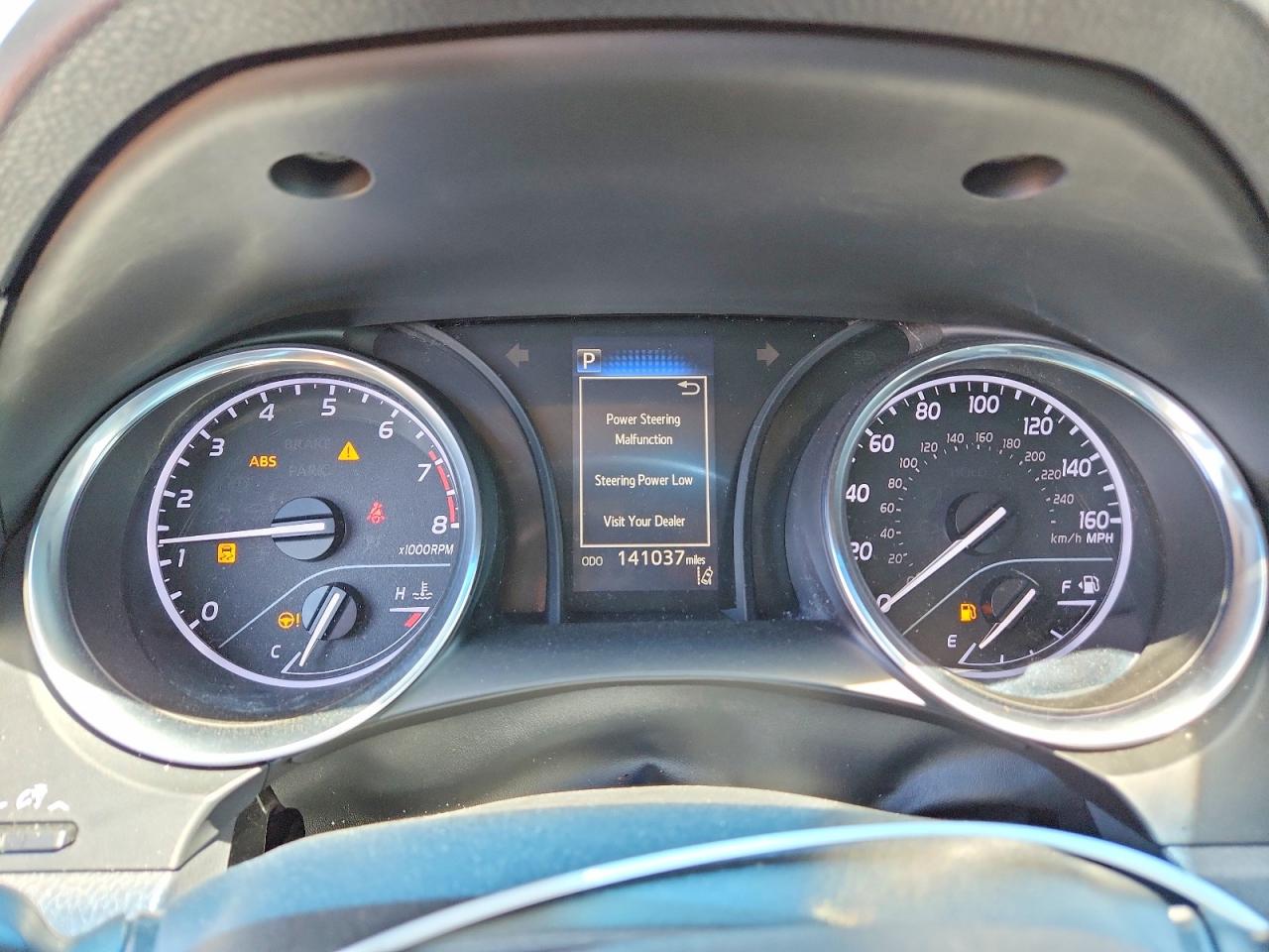 2018 TOYOTA CAMRY LE photo 9