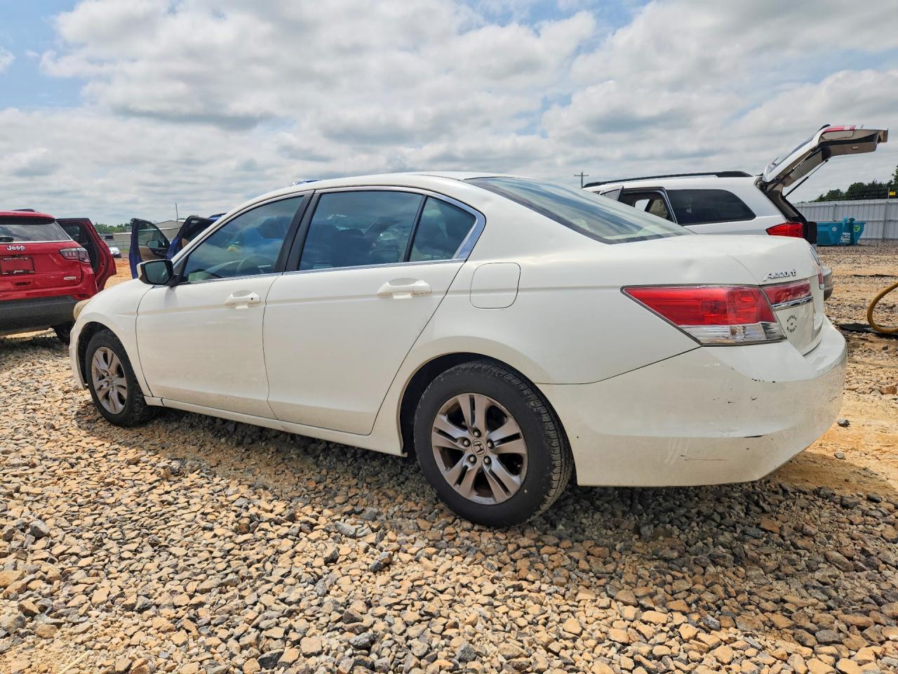 2012 HONDA ACCORD photo 4