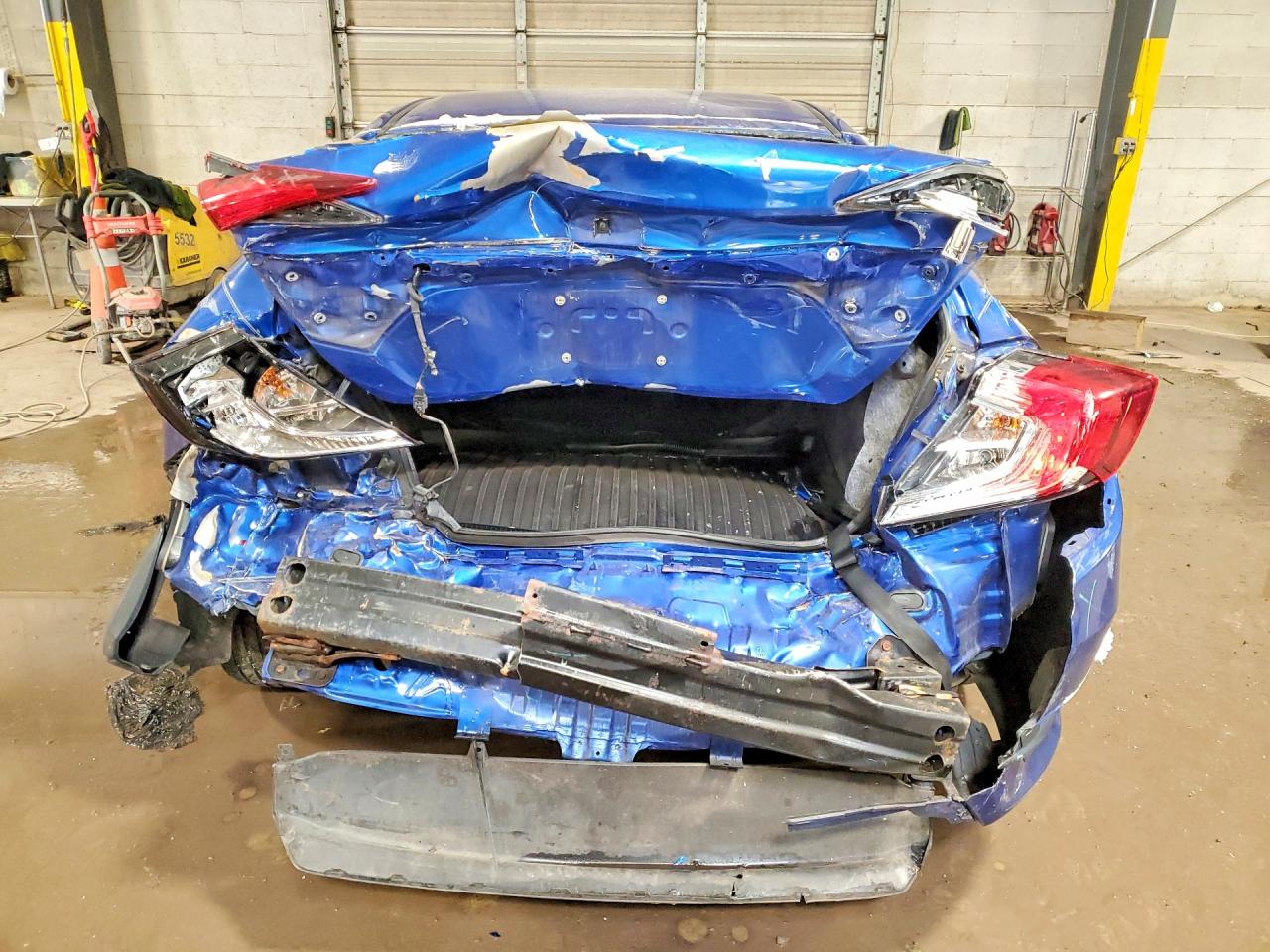 2016 HONDA CIVIC LX photo 16