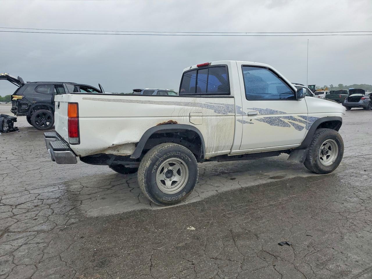 1995 NISSAN TRUCK XE photo 7