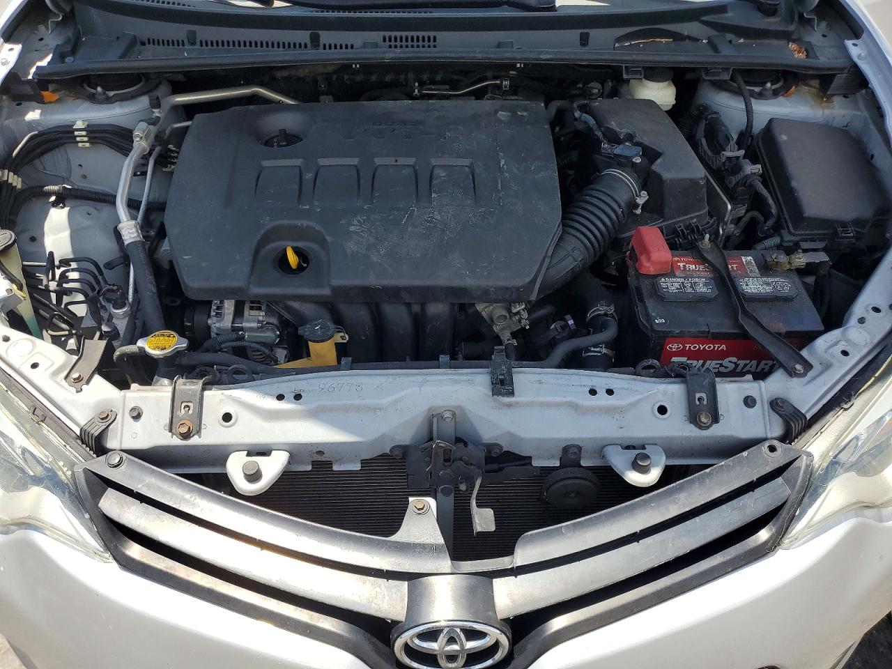 2014 TOYOTA COROLLA L photo 31