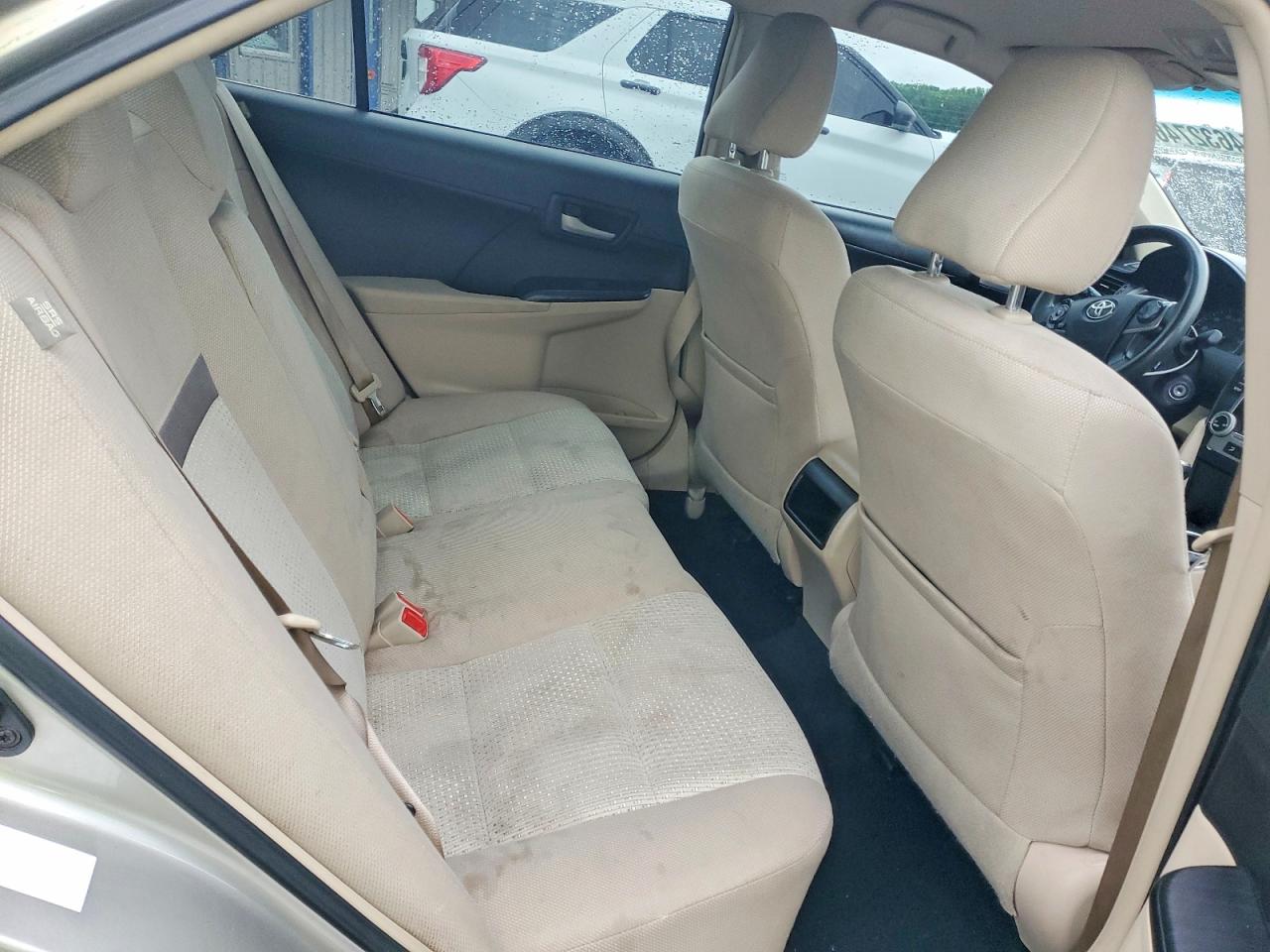 2014 TOYOTA CAMRY LE photo 28