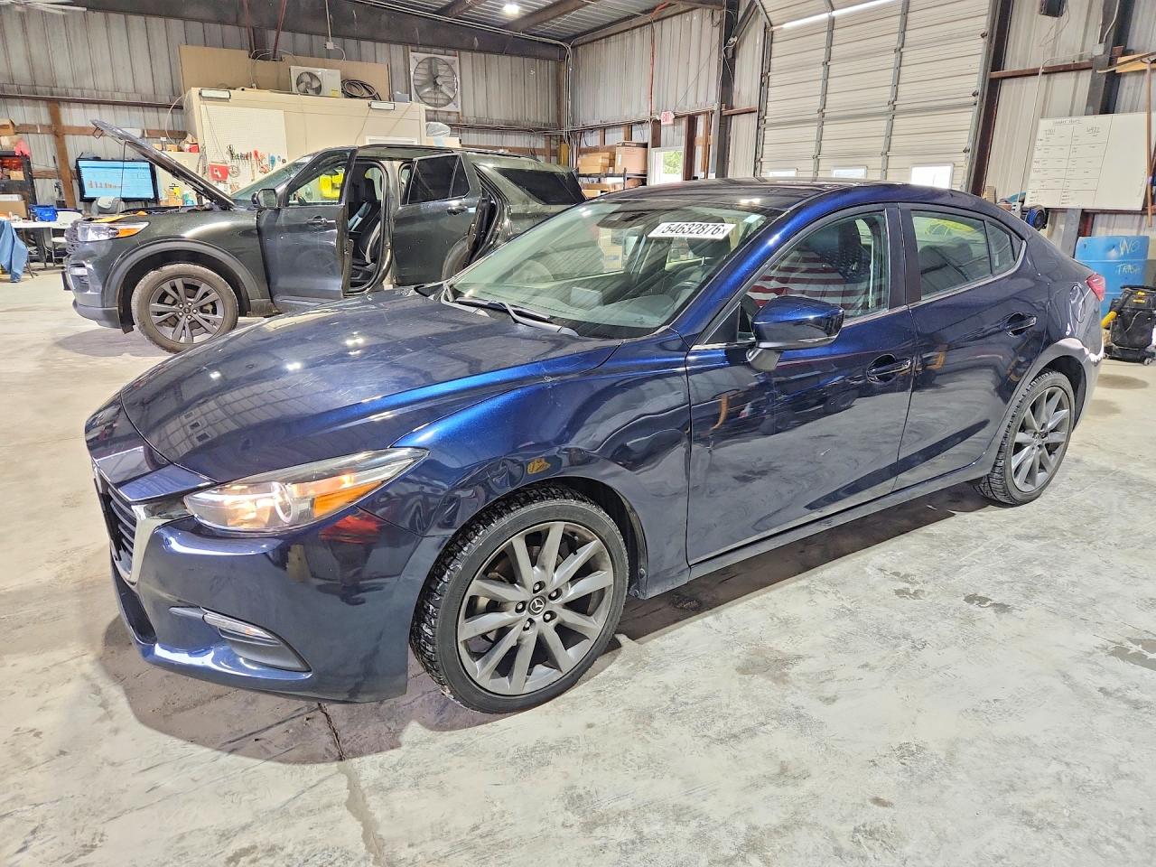 2018 MAZDA 3