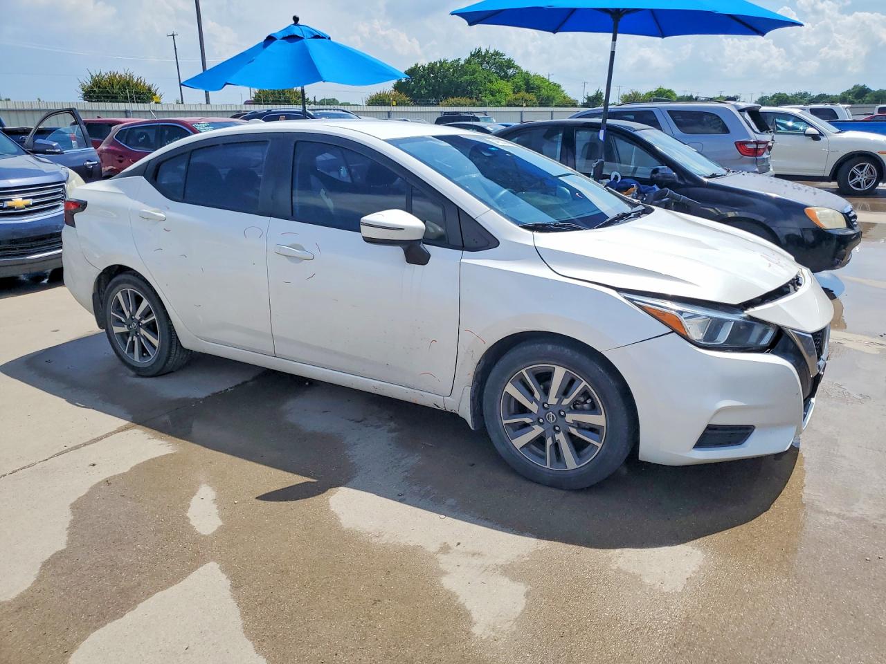 2020 NISSAN VERSA SV photo 10