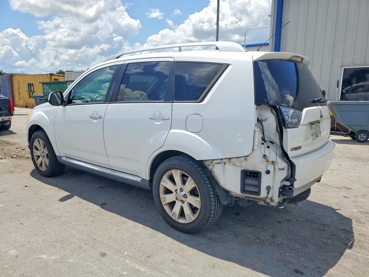 2009 MITSUBISHI OUTLANDER SE photo 3