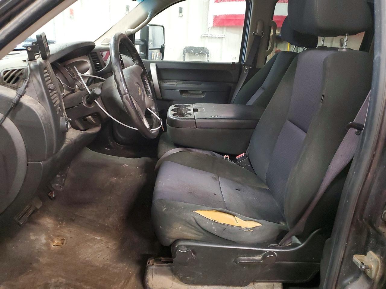2010 CHEVROLET SILVERADO K1500 LT photo 13