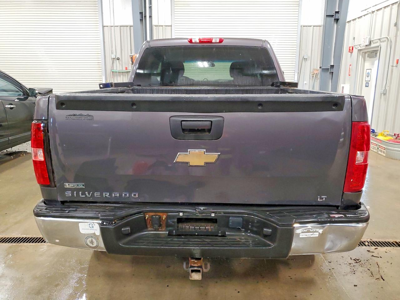 2010 CHEVROLET SILVERADO K1500 LT photo 11
