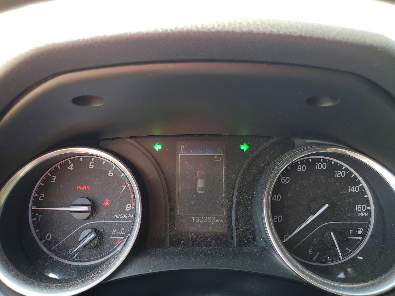 2018 TOYOTA CAMRY SE photo 9