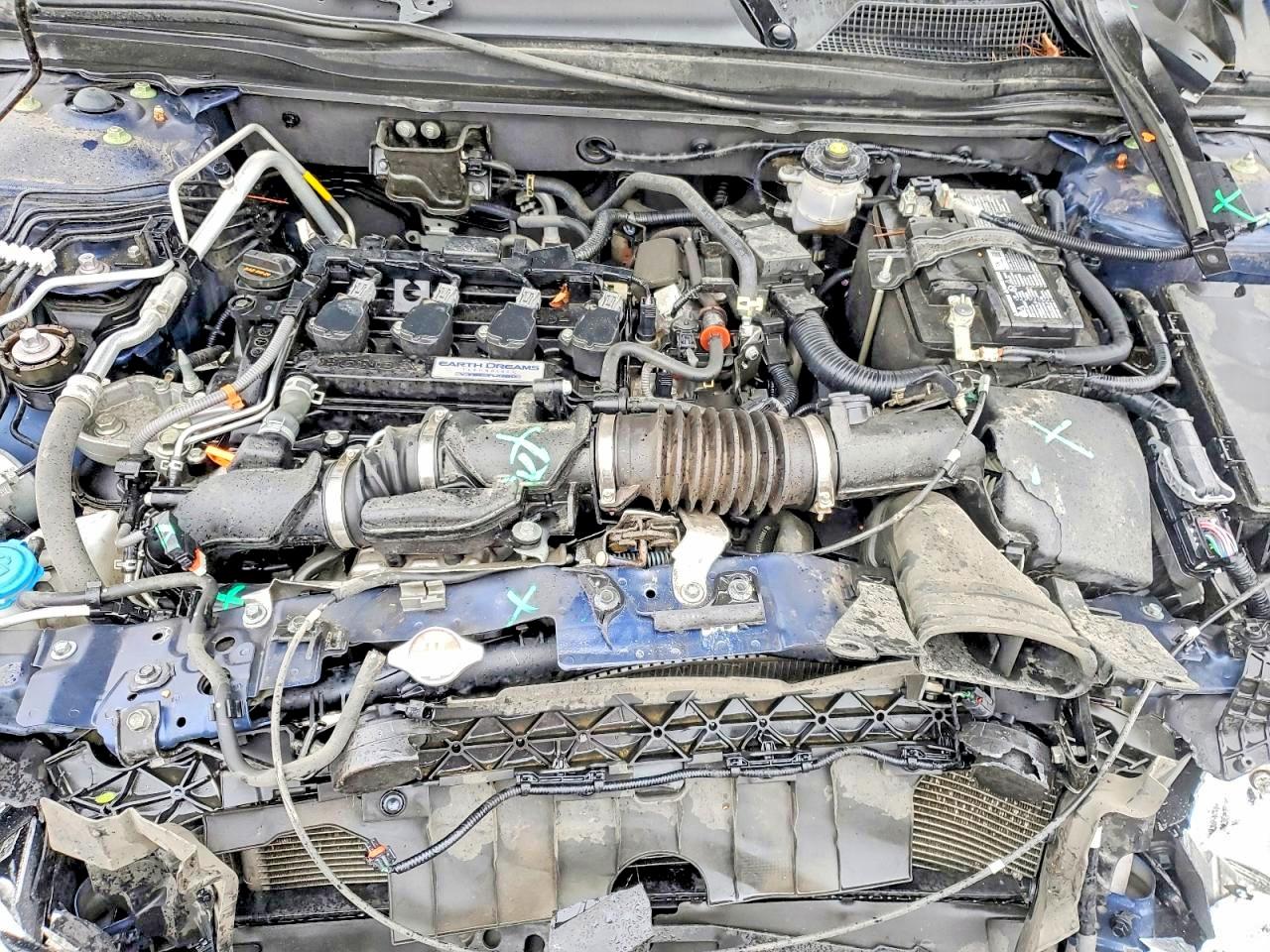 2020 HONDA ACCORD LX photo 21