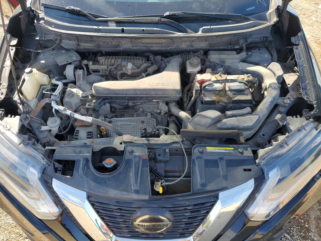 2018 NISSAN ROGUE SV photo 11