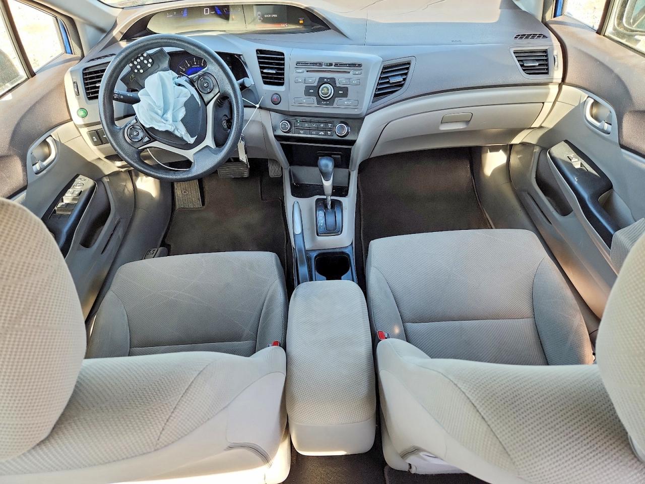 2012 HONDA CIVIC LX photo 22