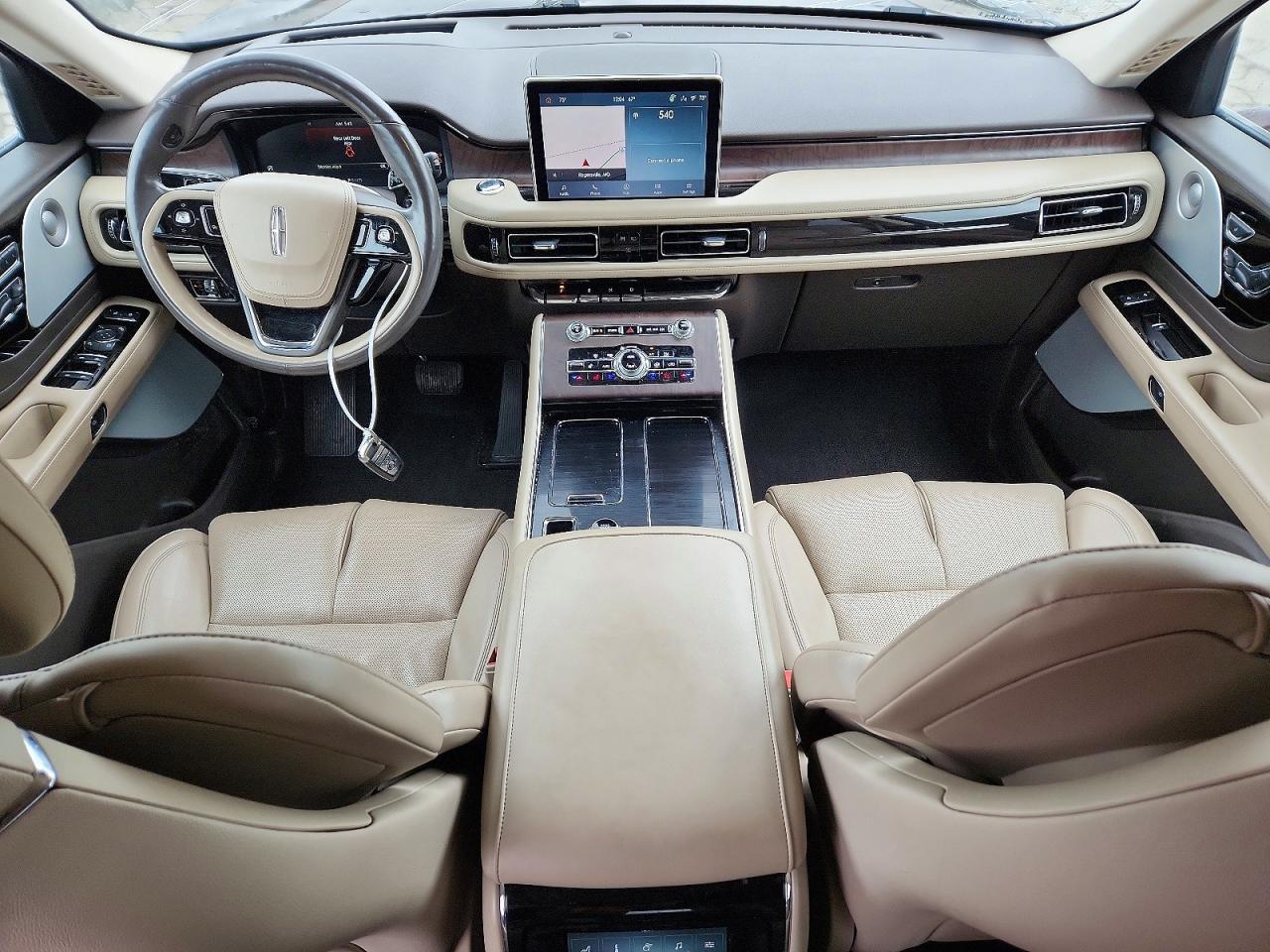 2021 LINCOLN AVIATOR RESERVE photo 22
