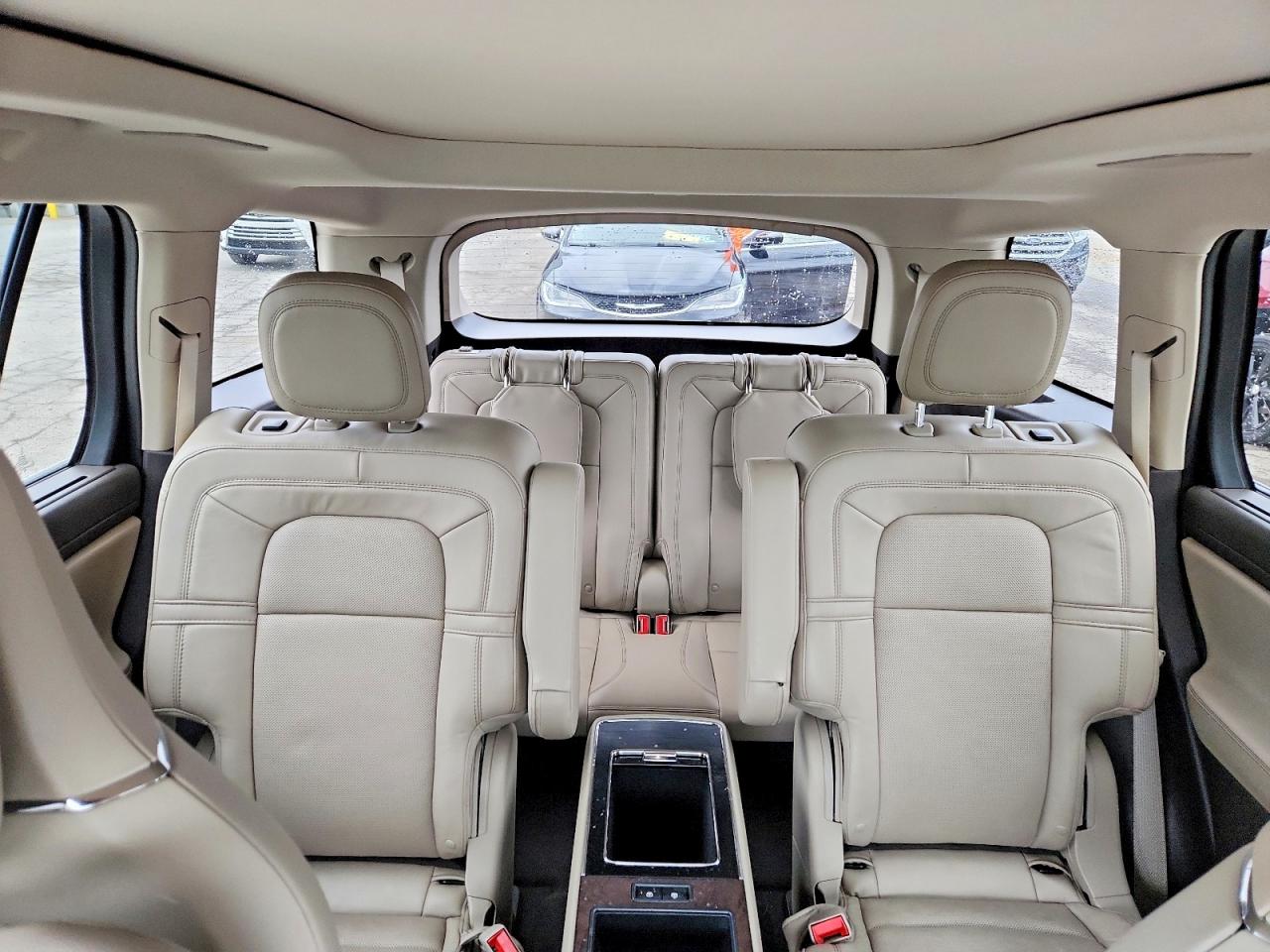 2021 LINCOLN AVIATOR RESERVE photo 28