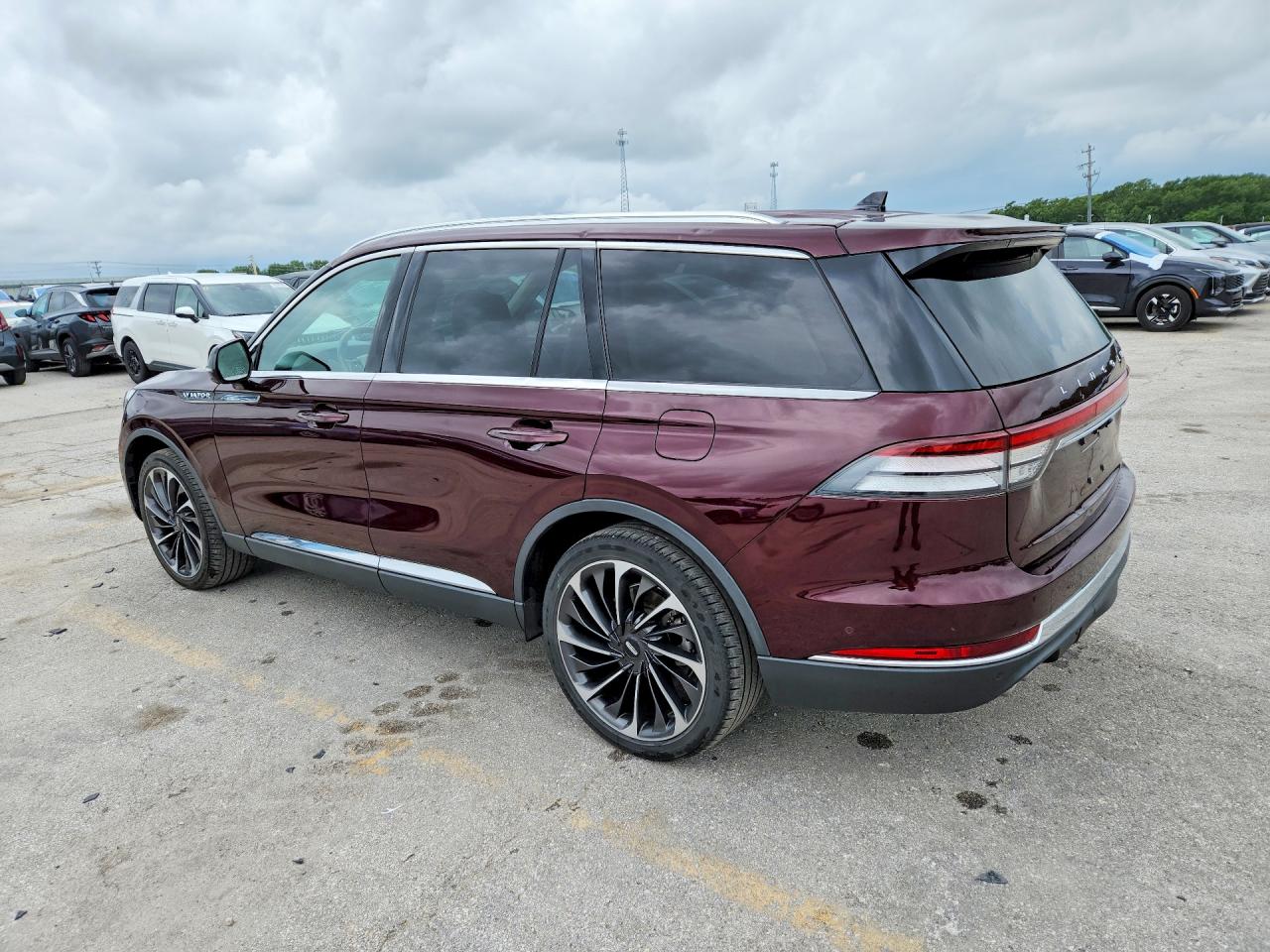 2021 LINCOLN AVIATOR RESERVE photo 4