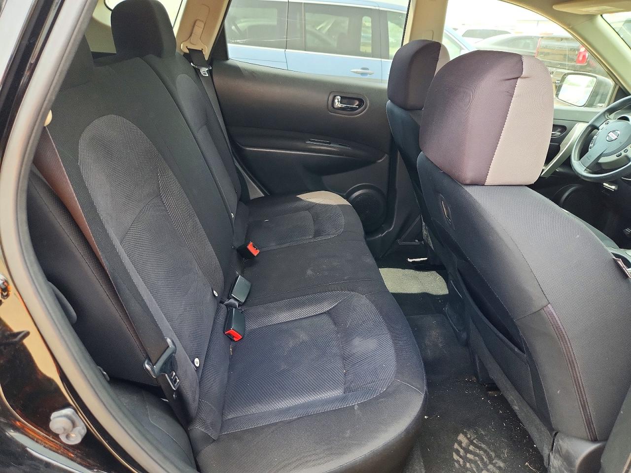 2013 NISSAN ROGUE S photo 10