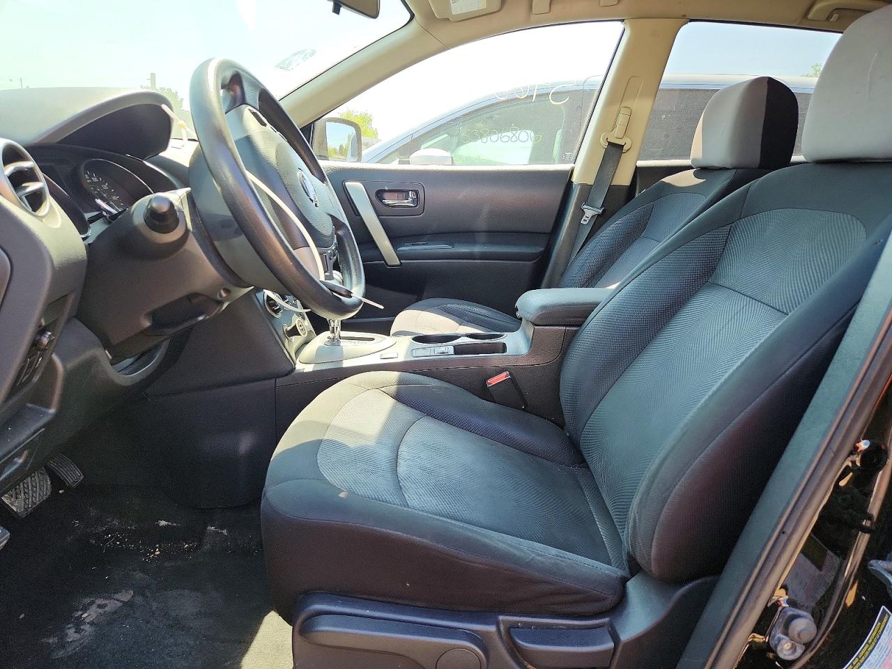 2013 NISSAN ROGUE S photo 7