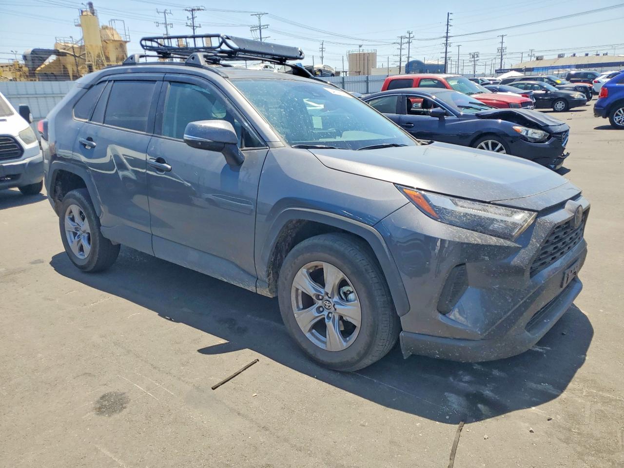 2025 TOYOTA RAV4 XLE photo 10