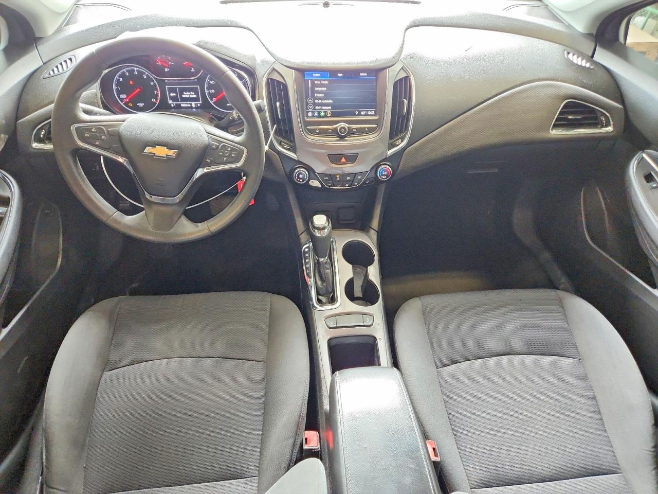 2019 CHEVROLET CRUZE LT photo 22