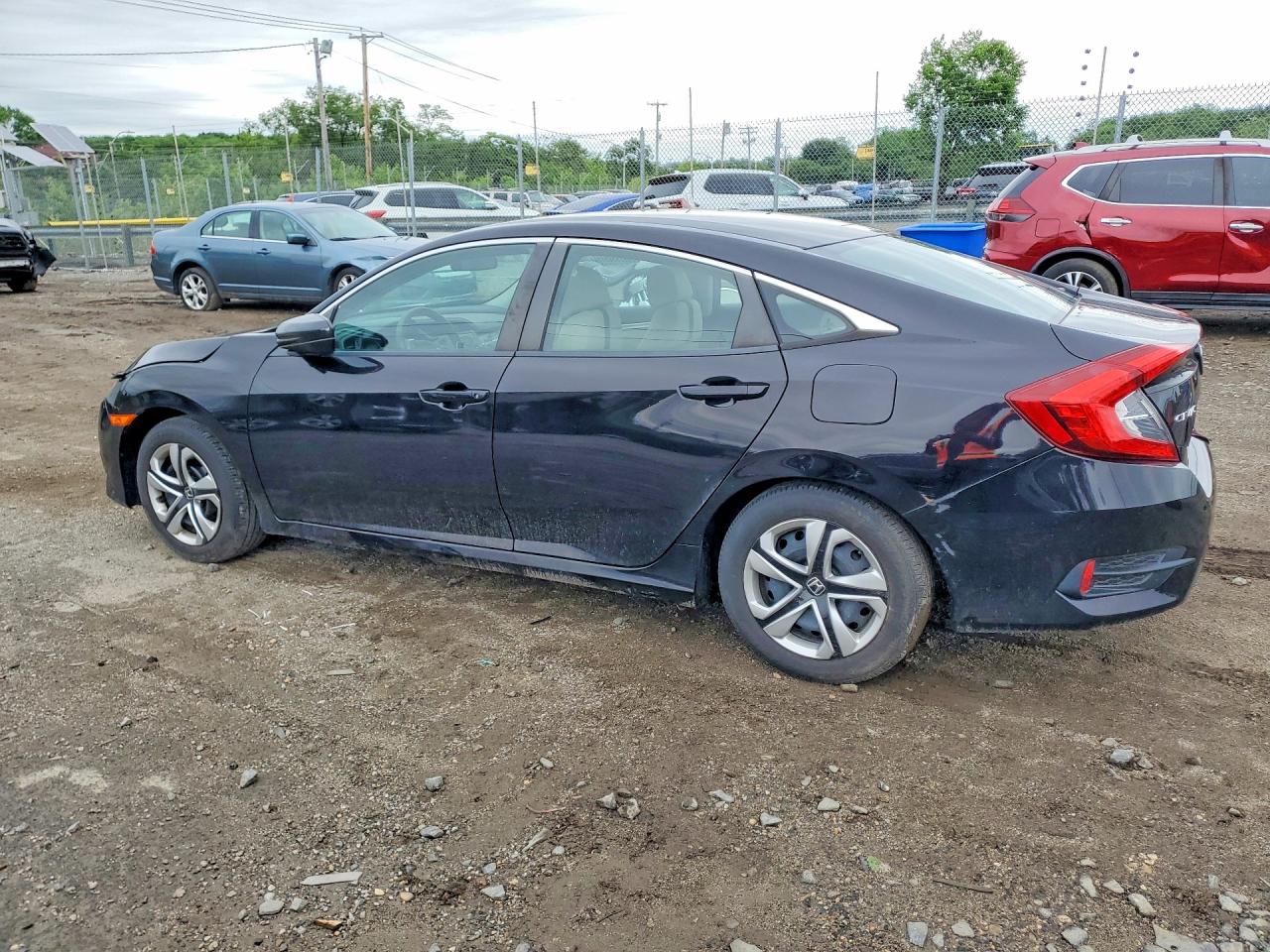 2016 HONDA CIVIC LX photo 2