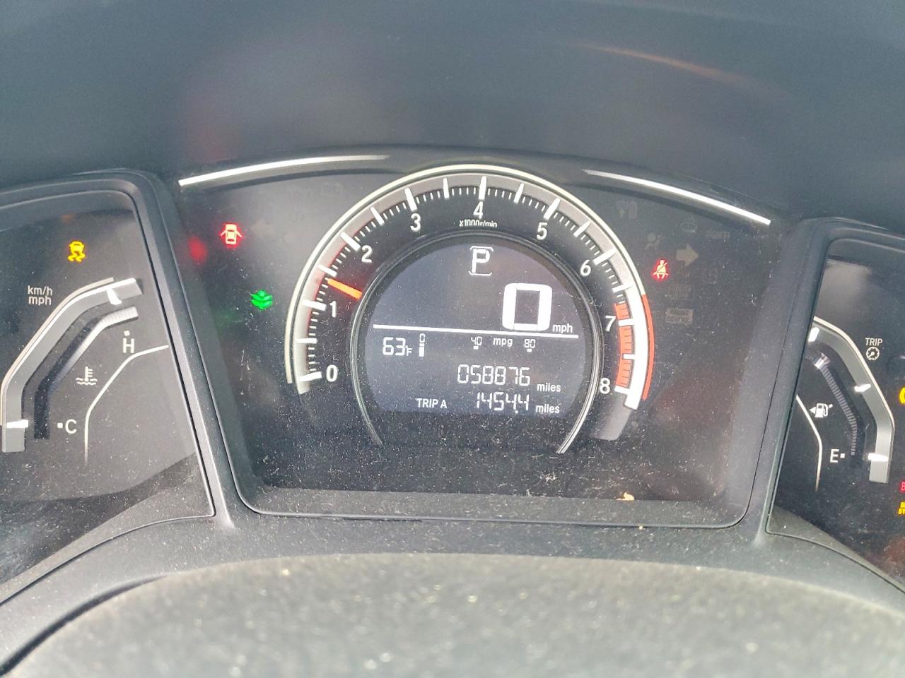 2016 HONDA CIVIC LX photo 9