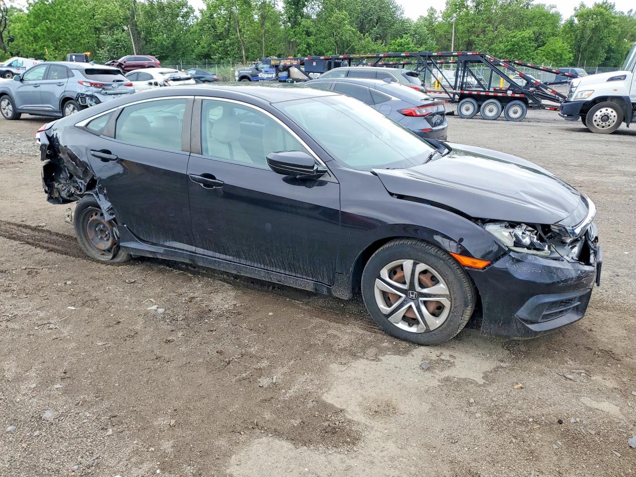 2016 HONDA CIVIC LX photo 4