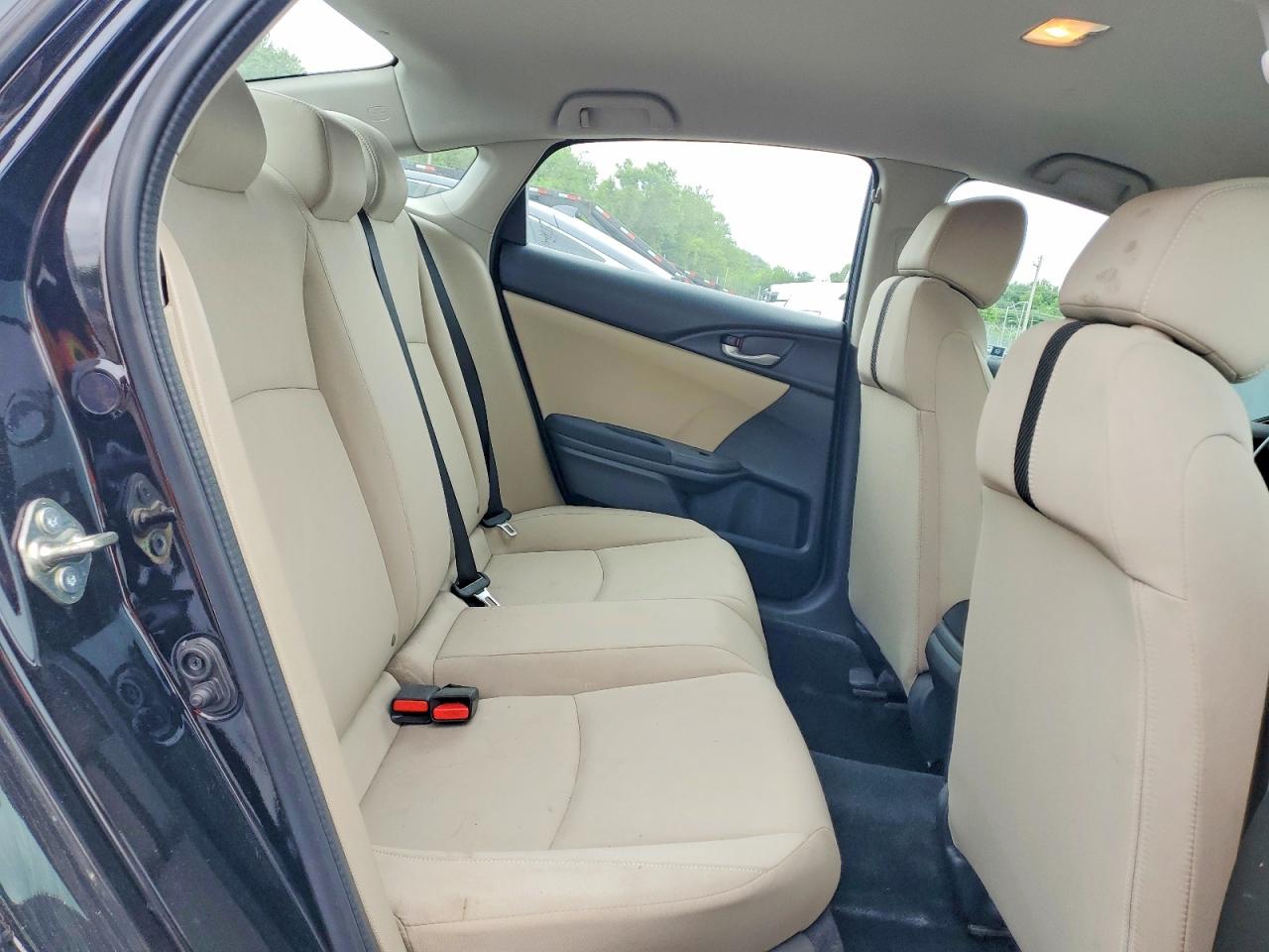 2016 HONDA CIVIC LX photo 10