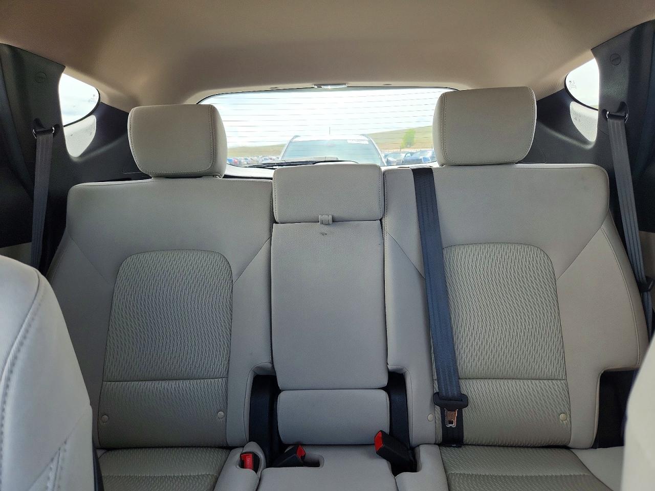2016 HYUNDAI SANTA FE SPORT 2.4L photo 28