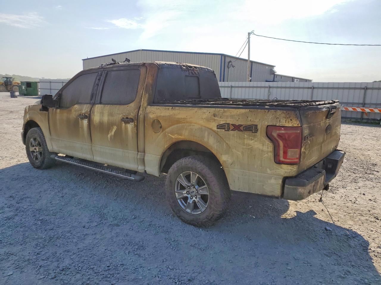 2015 FORD F150 SUPERCREW photo 4